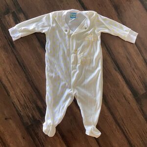 NEW Little Me by Schwab Yellow and White Giraffe 🦒 Onesie Footie Pajamas L